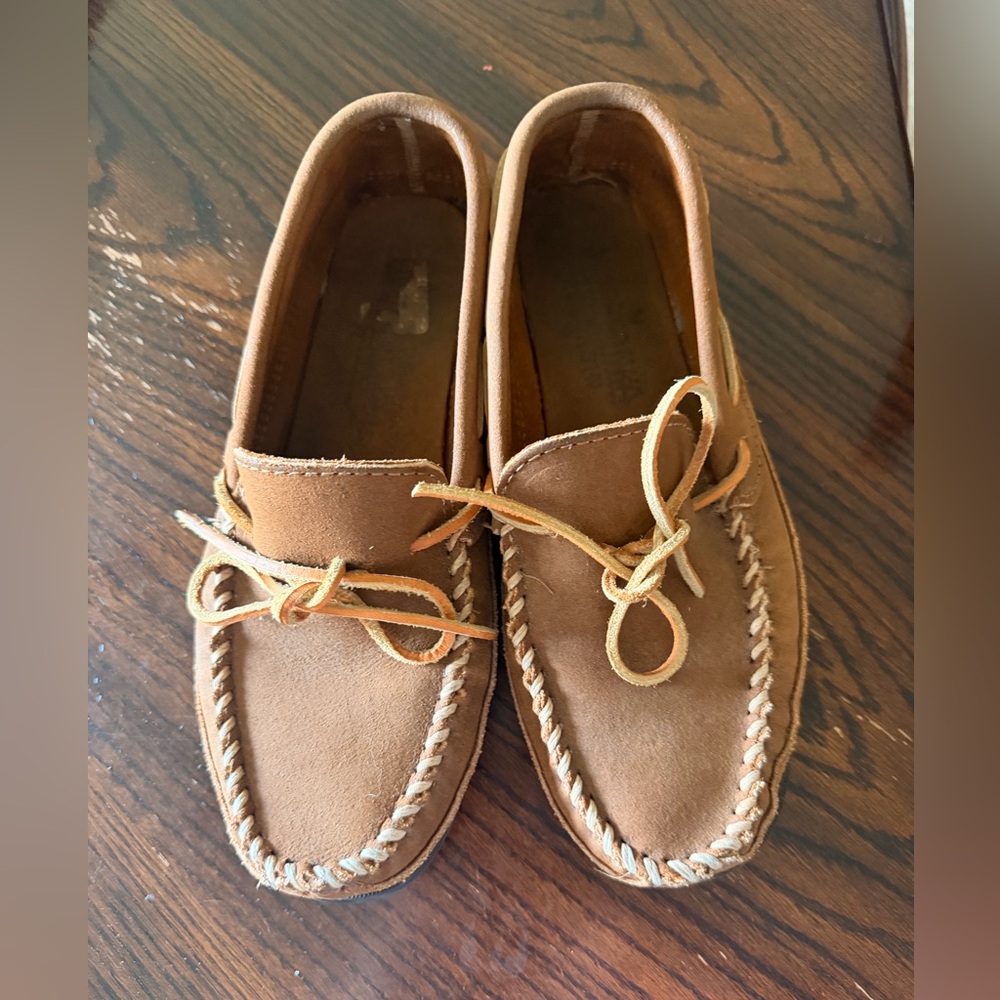 Minnetonka Brown Suede Moccasin Loafers